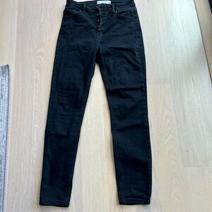 Hidden Black Jeans